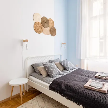 Rivercity Dob Hideaway Apartment *